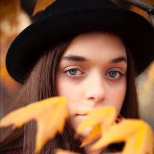 Meet your Posher, Julia